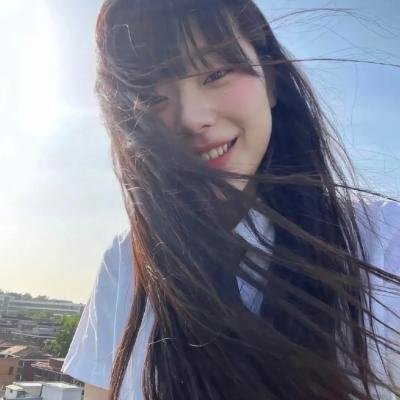 金发美人